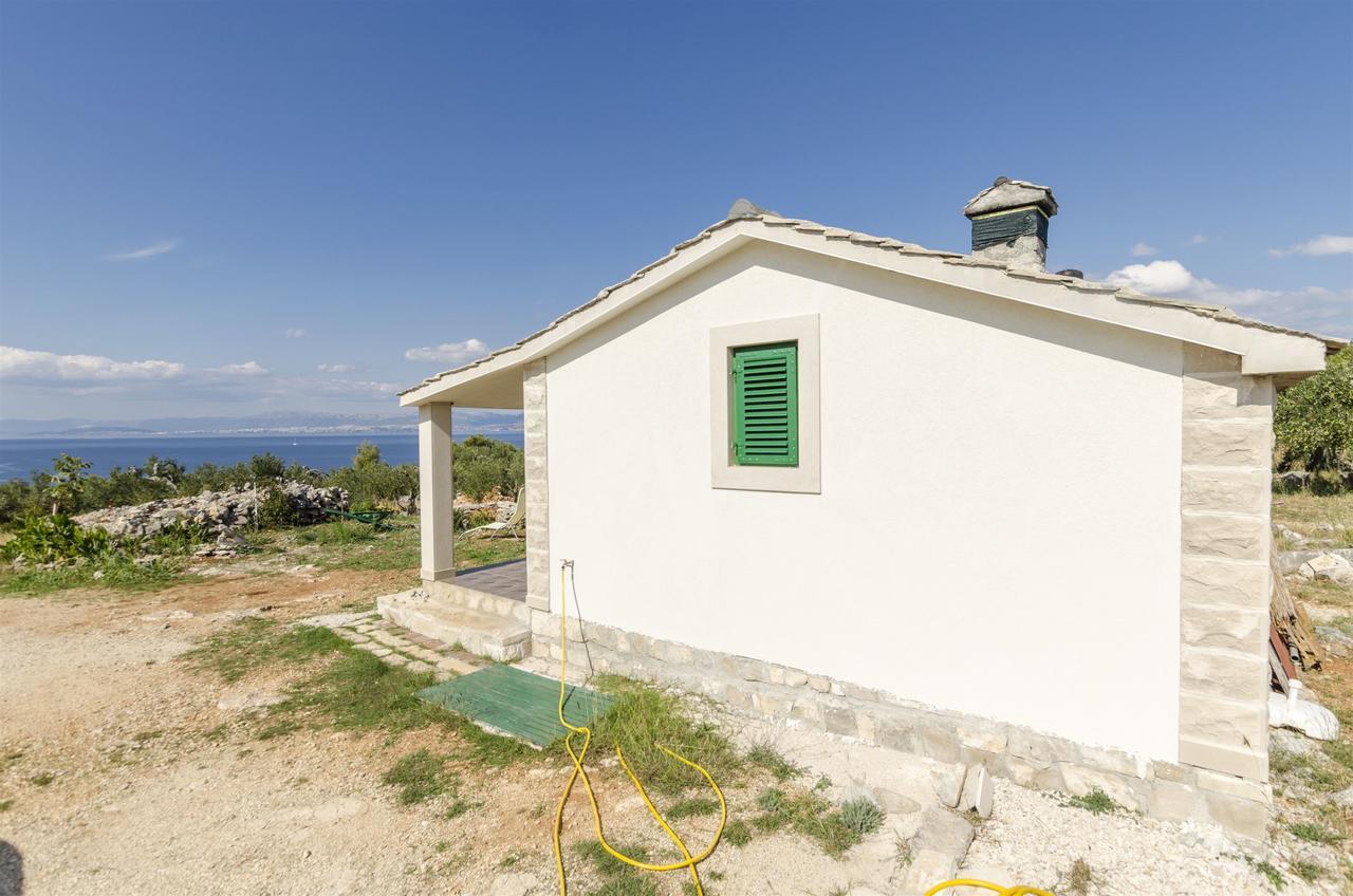 House Fanita Βίλα Splitska Εξωτερικό φωτογραφία
